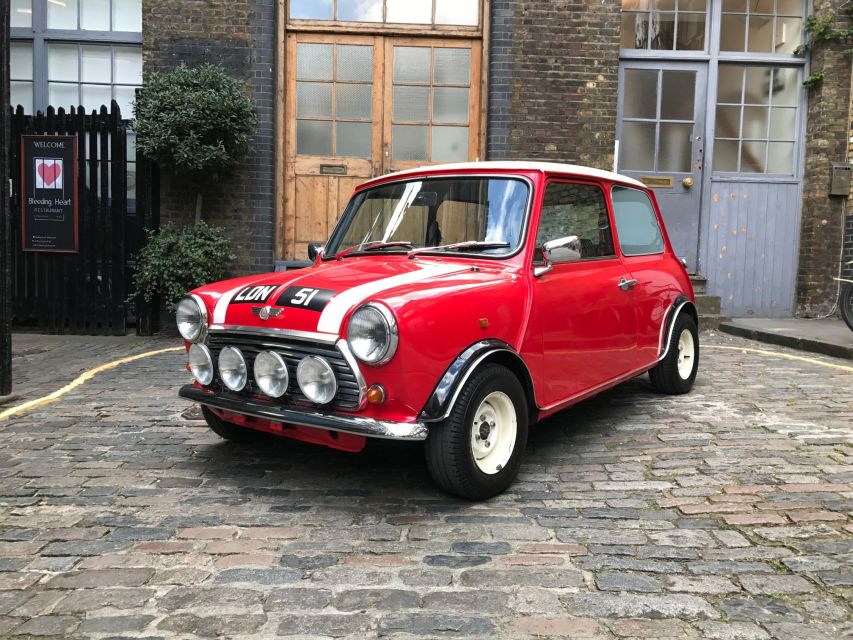 London: Private Panoramic 2-Hour Tour in a Classic Car - Parliament and the grand central sights