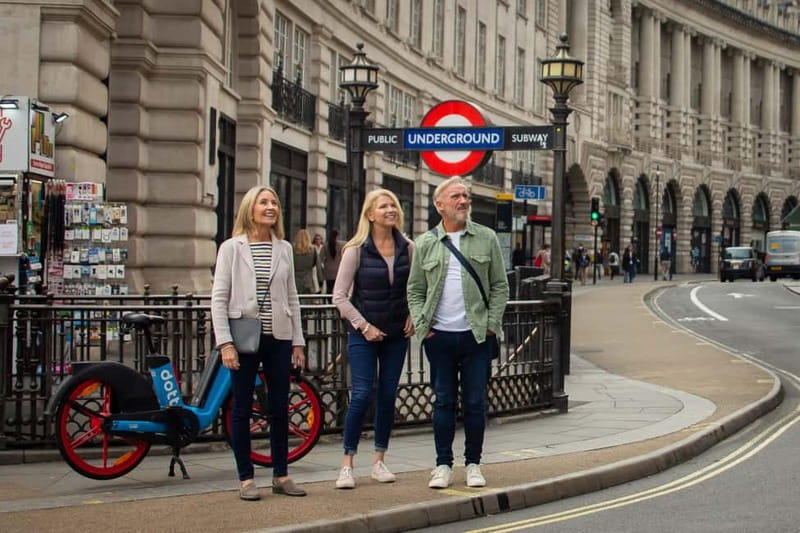 London: Private & Personalized Tour with a Local Insider - Walking, transport, and accessibility