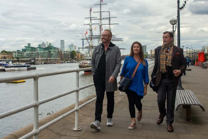 London: Private & Personalized Tour with a Local Insider - The first contact sets the tone