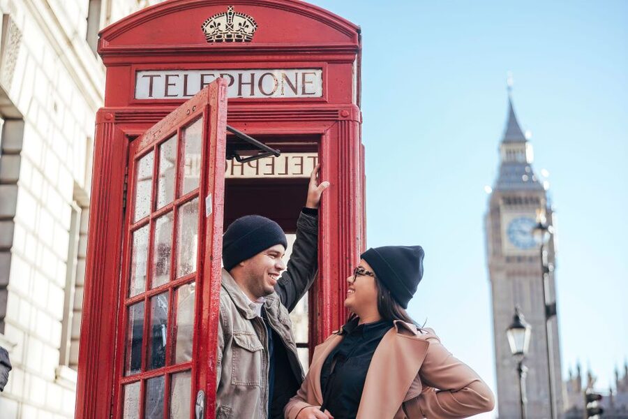 London: Private Photo Session in Westminster - The private format and language choices