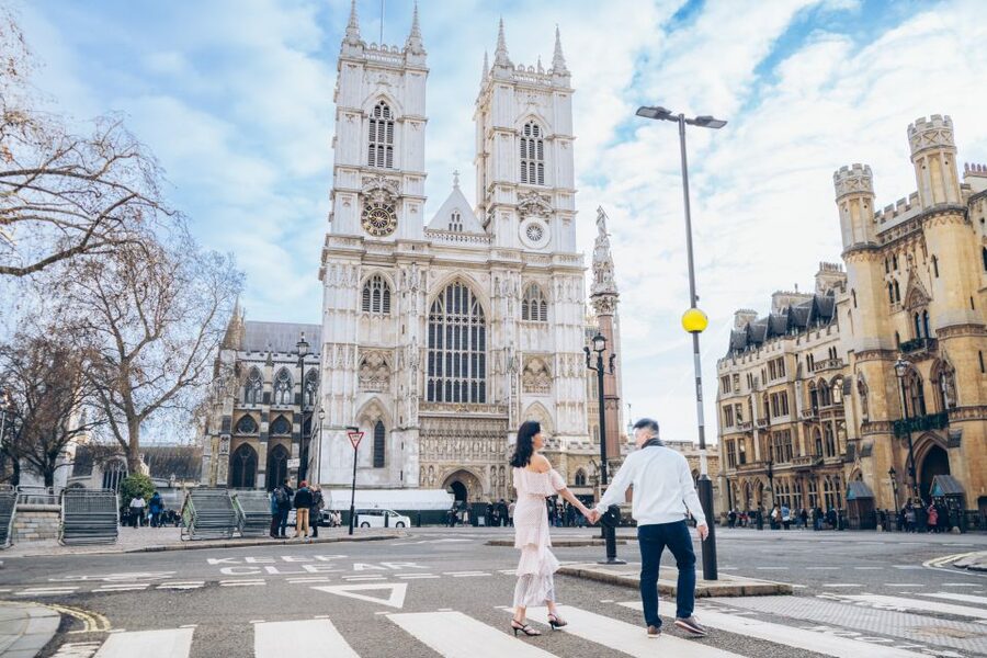 London: Private Photo Session in Westminster - Westminster and the approach to the Abbey