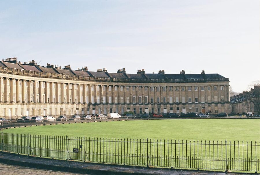London: Private Tour of Bath with Guide and Transfer - Is $1,855 good value for up to three people?