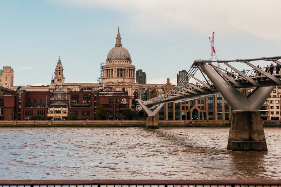 London: Private Tour with Locals – Highlights & Hidden Gems - Is $149 per person a fair price?