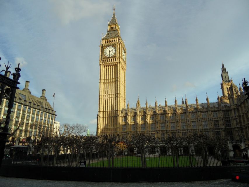 London: Private Walking Sightseeing Tour - Key points at a glance