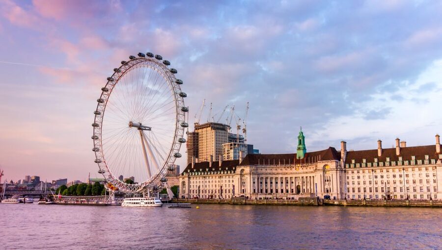 London: Private Walking Tour in Spanish - Key points to know before booking