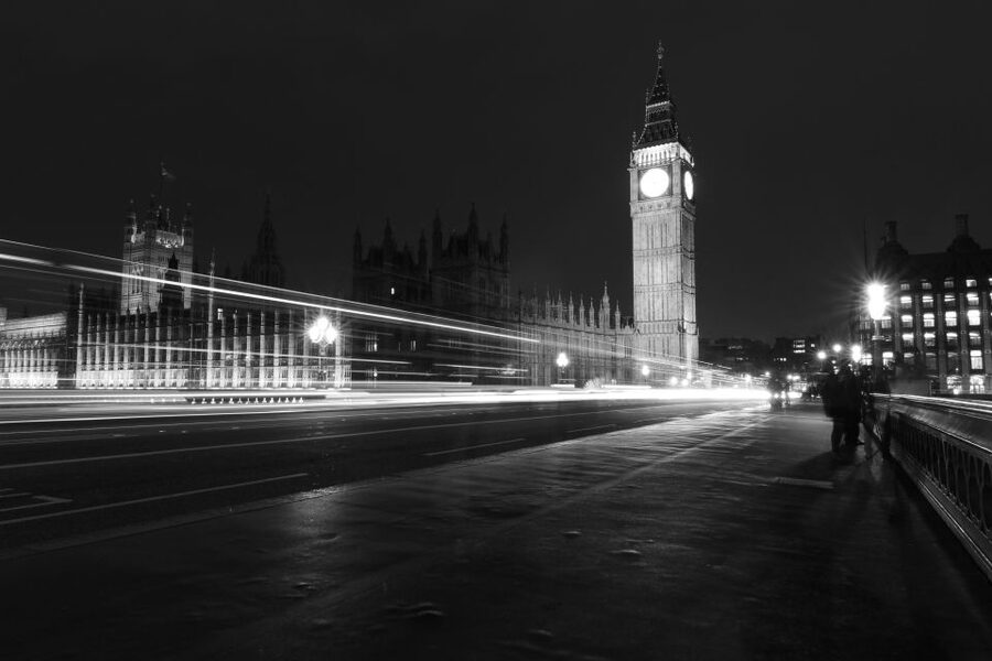 London Private Welcome Tour with a Local Guide - A friendly first look at London