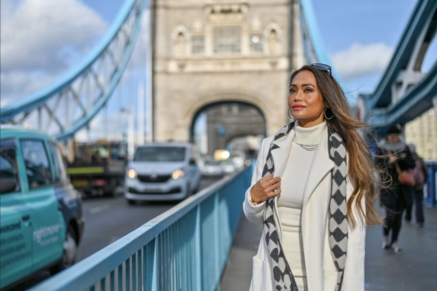 London: Professional Private Photoshoot and Edited Photos - Key points at a glance