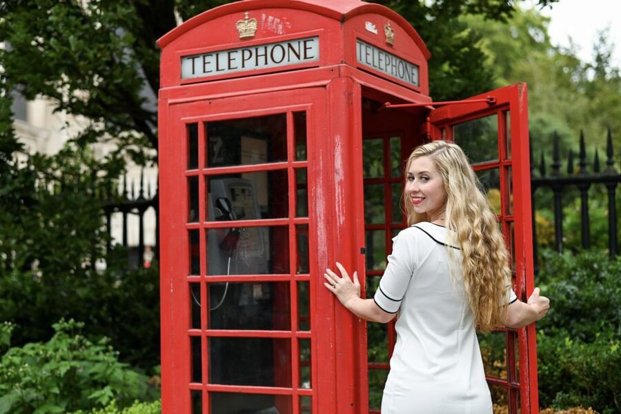 London: Professional Private Photoshoot and Edited Photos - The edited photo collection and 48-hour delivery