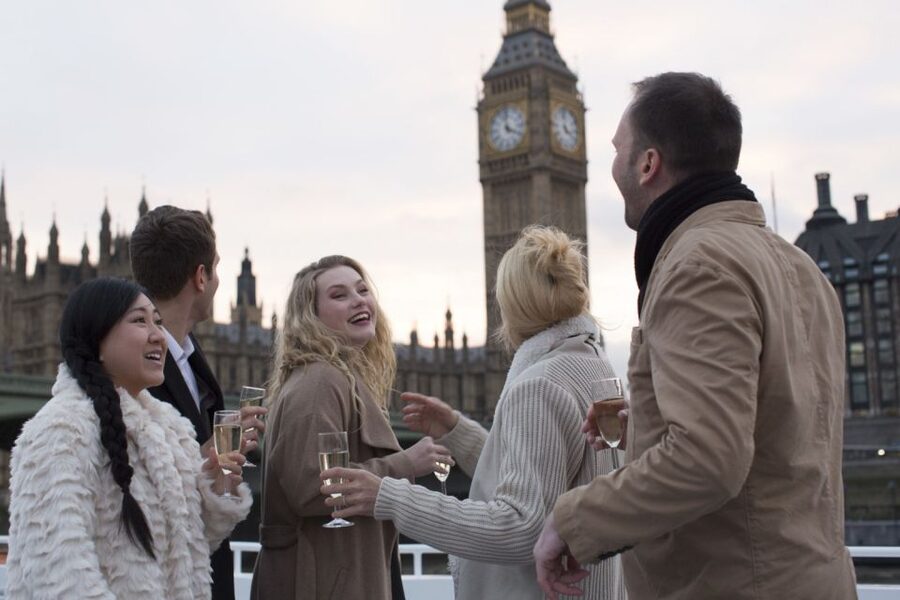 London: River Thames Evening Cruise with Bubbly and Canapés - Bubbly, canapés, and the cash bar