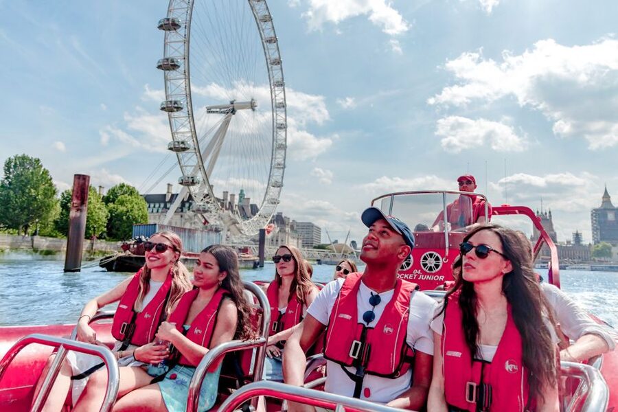 London: River Thames Speed Boat Tour - Starting beneath the London Eye