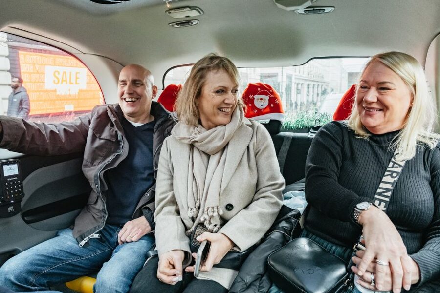 London: Rock and Roll Taxi Tour - Why a London taxi works so well for a rock tour