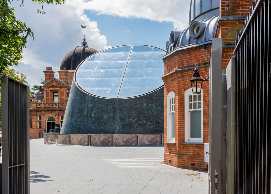 London: Royal Observatory Planetarium Show Entry Ticket - The Greenwich setting adds value beyond the dome
