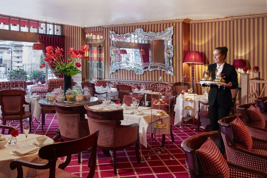 London: Royal Tour with Afternoon Tea at the Rubens - The timing issue you should check before departure