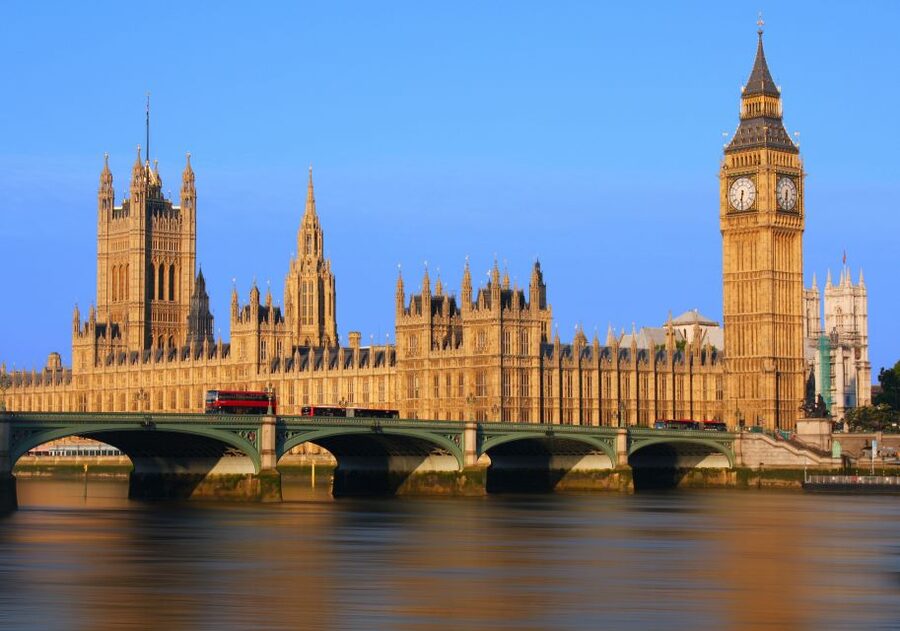 London: Royal Tour with Westminster Abbey & Afternoon Tea - Should you book it?