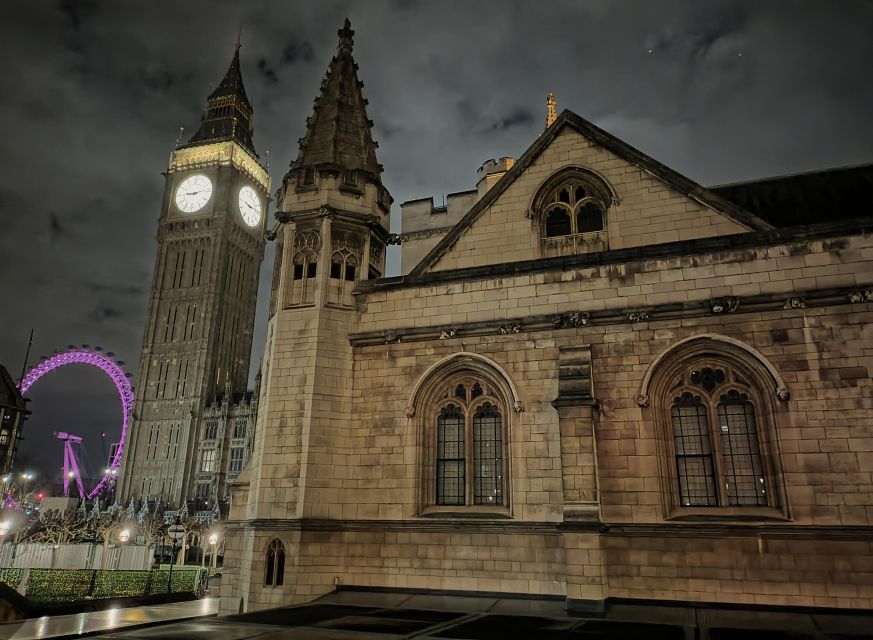 London : Royal Westminster By Night Walking Tour - Banqueting House and the Execution of Charles I