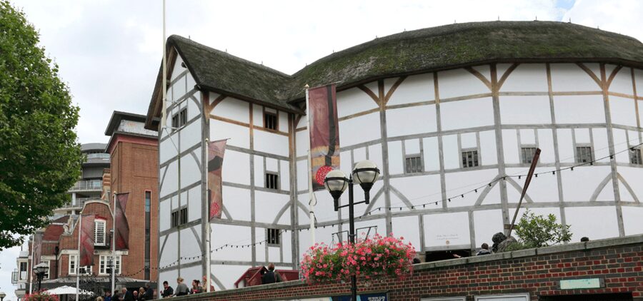 London: Self-Guided History City Tour with an App - Borough Market, Shakespeare, and the South Bank