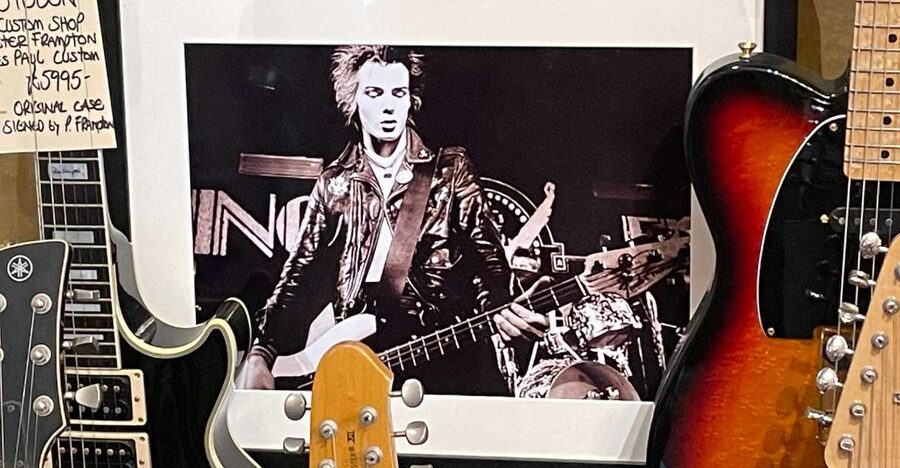 London: Sex Pistols and Punk Music Walking Tour - Starting at Tottenham Court Road Station