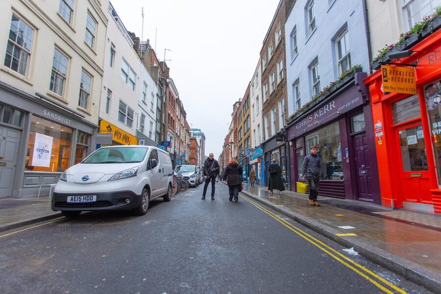 London: Soho Music Walking Tour - What the walking pace feels like