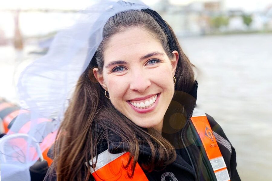 London: Speedboat Tour Through Heart of the City - The 550-horsepower turn toward Greenwich