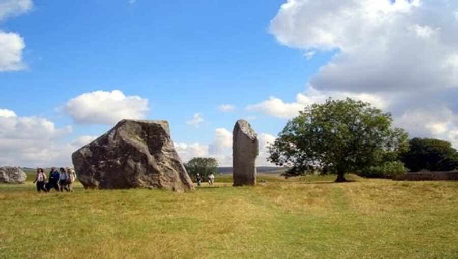 London: Stonehenge, Glastonbury & Avebury Small Group Tour - Should you book the Stonehenge, Glastonbury, and Avebury tour?