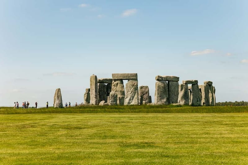 London: Stonehenge Morning or Afternoon Tour Optional Lunch - Who should book this half-day visit?