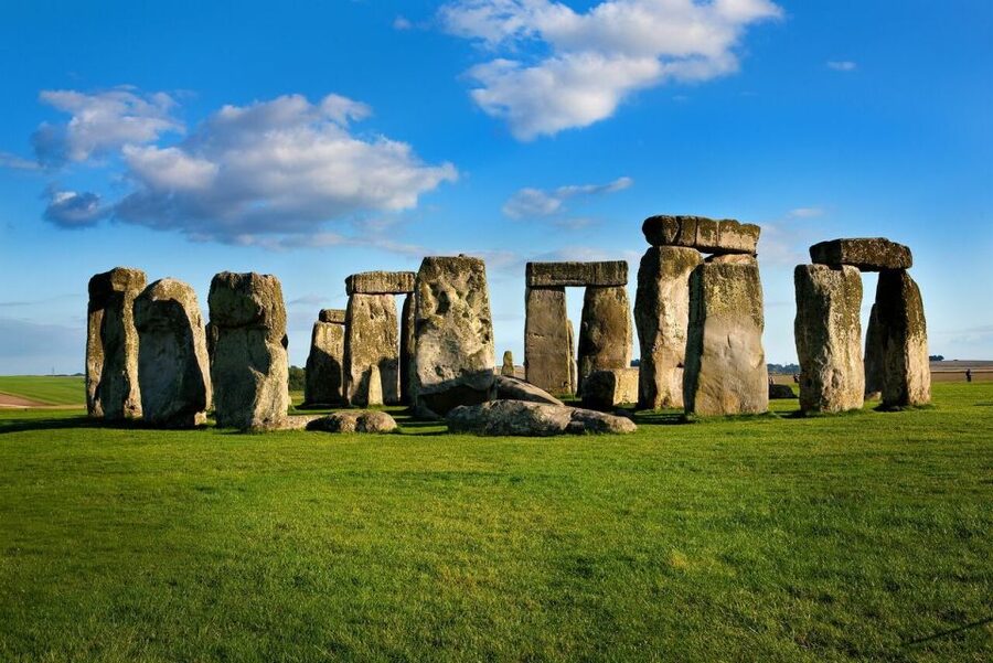 London: Stonehenge, Stratford-Upon-Avon, and Bath Day Trip - Comfort, walking, and practical limits
