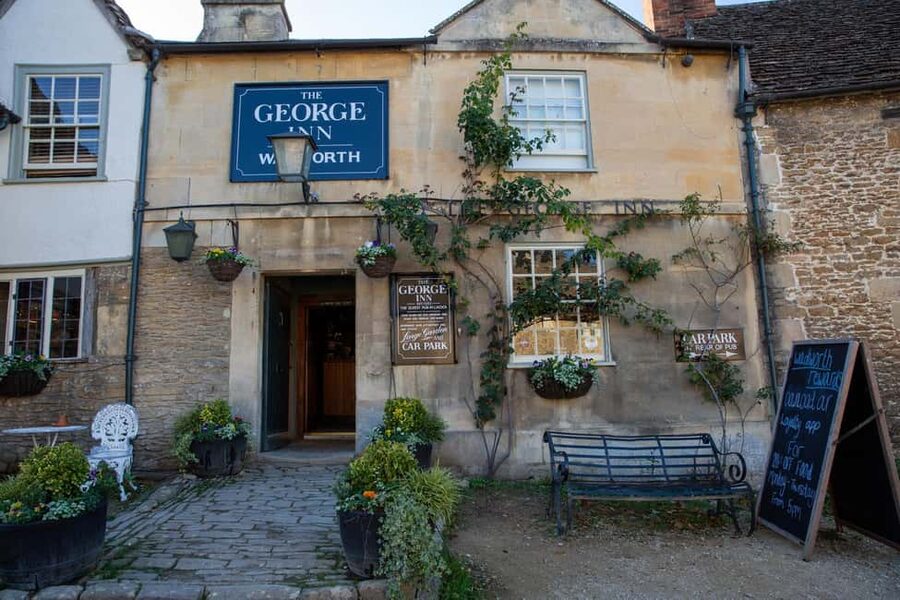 London: Stonehenge, Windsor Castle, Bath, Lacock & Pub Lunch - Who should book this day trip?