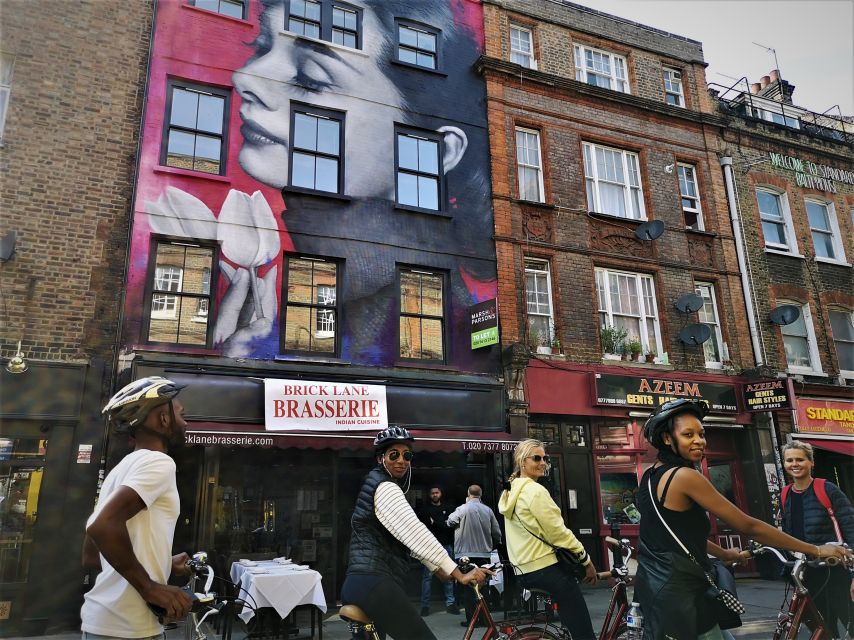 London: Street Art Bike Tour - What the small group changes