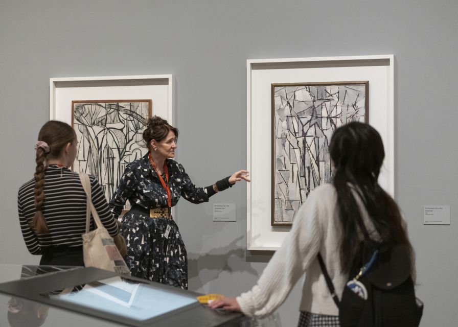 London: Tate Modern Official Guided Tour - Key points at a glance