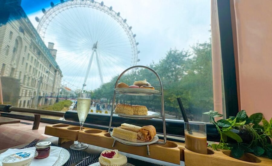 London: Taylor Swift-Inspired Afternoon Tea Bus Tour - A Swiftie afternoon begins at Golden Tours Stop 1