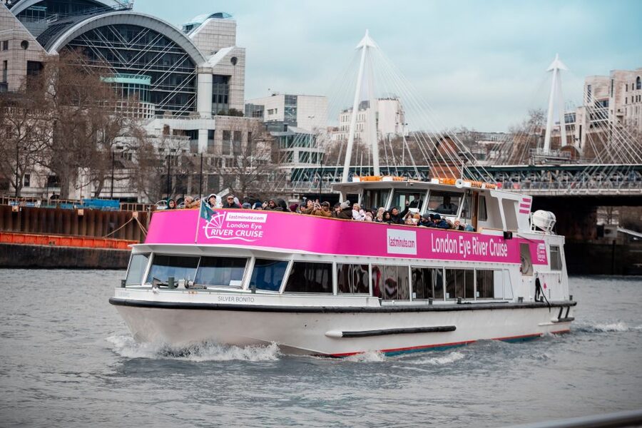 London: Thames River Cruise with Optional London Eye Ticket - The Tower of London and Tower Bridge turnaround