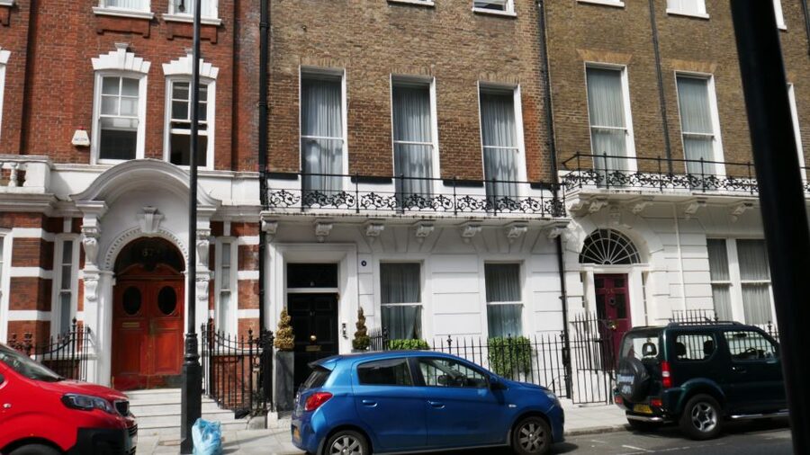 London: The Beatles Walking Tour of Marylebone and Abbey Rd - Key points at a glance