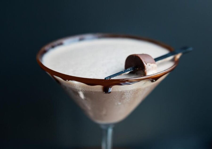 London: The Chocolate Cocktail Club - Starting with the included Chocotini
