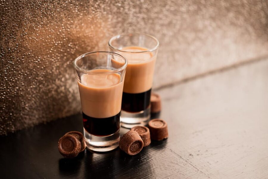 London: The Chocolate Cocktail Club - Who will enjoy this London bar stop?