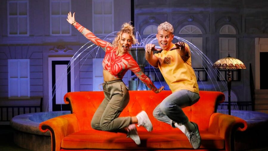 London: The FRIENDS™ Experience Entry Ticket - Starting with the fountain and the show’s familiar look
