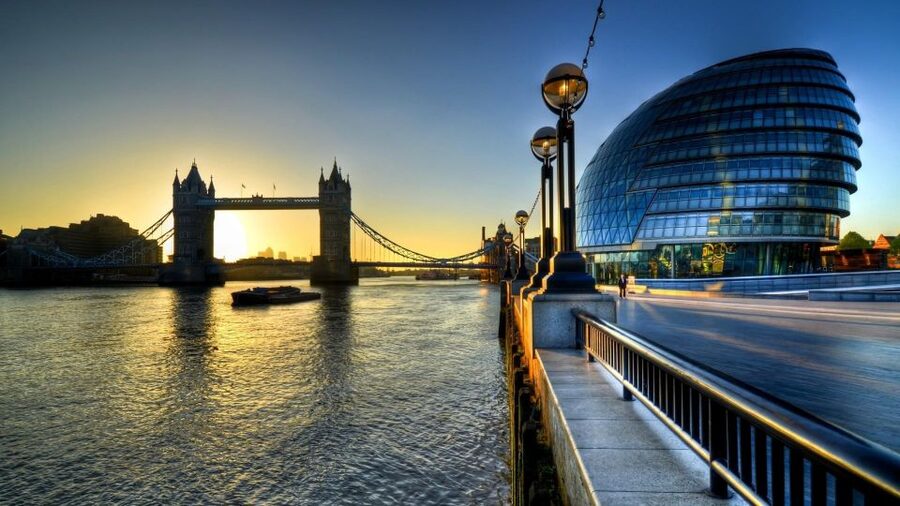 London: The London Top Sights Tour. Kids Free! - HMS Belfast, Tower Bridge, and the Tower of London