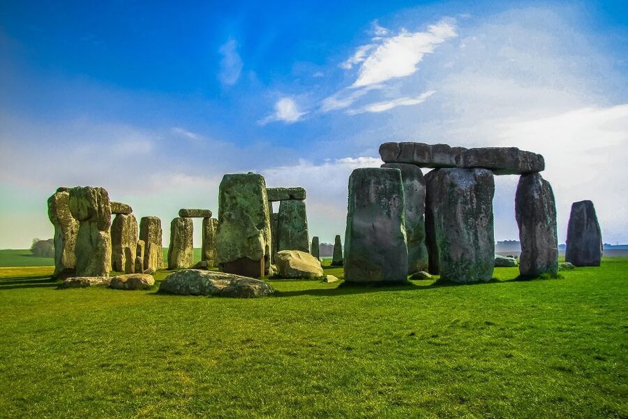 London to Southampton Cruise Terminal via Stonehenge - The ride in an executive coach