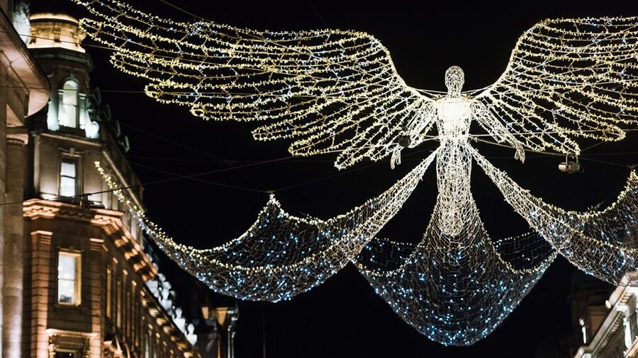 London: Tootbus Christmas Lights Tour incl walking tours - Oxford Street and Marble Arch
