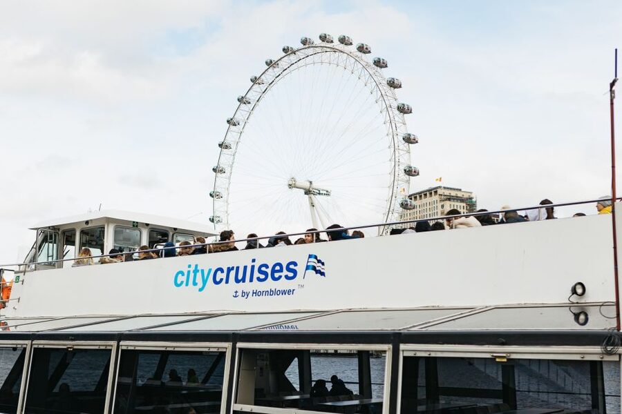 London: Tootbus Must-See Hop-On Hop-Off Bus Tour with Cruise - Practical tips for using the pass well