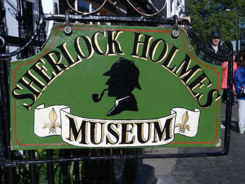 London: Top 30 Sights Tour and Sherlock Holmes Museum - Parliament Square, Big Ben, and Westminster Abbey