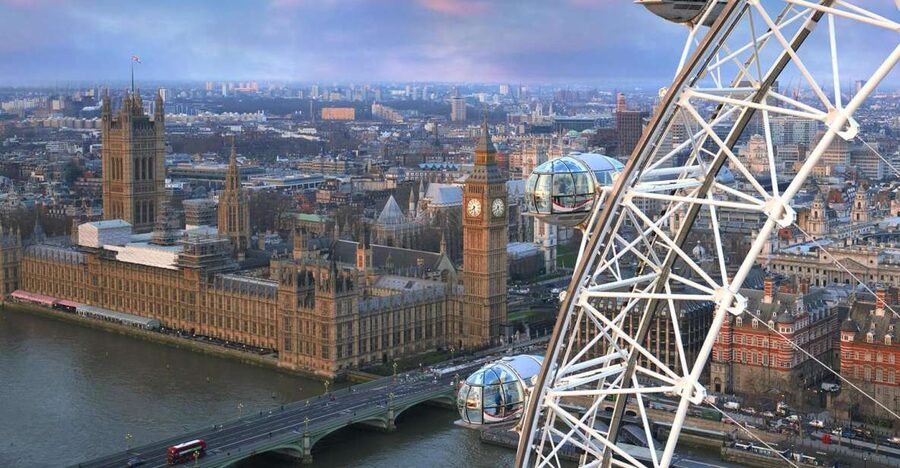 London: Top 30 Sights Walking Tour and London Eye Ride - Key points at a glance
