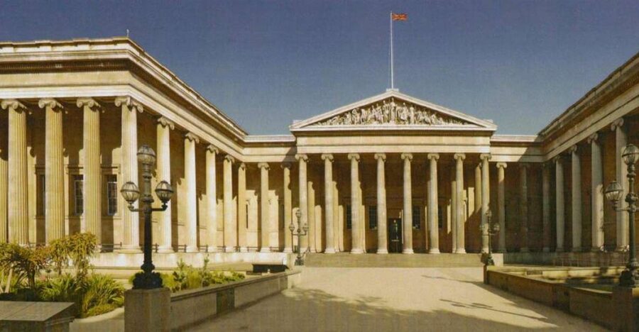 London: Tour of the British Museum - Hoa Hakananaia and the final highlights