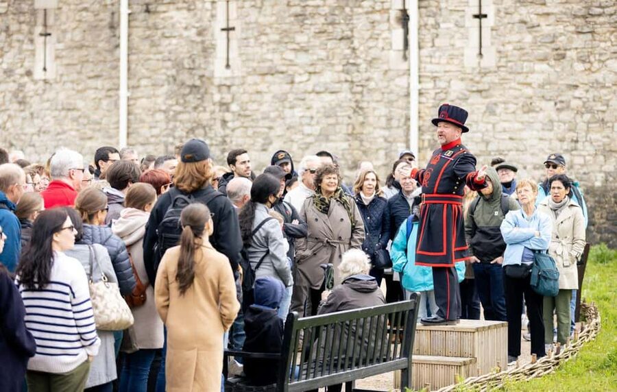 London: Tower of London & Changing of the Guard Experience - Key points to know before booking