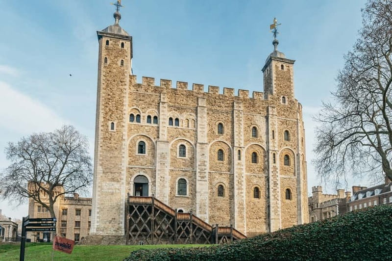 London: Tower of London Entry & Beefeater Private Audience - Key points to know before booking