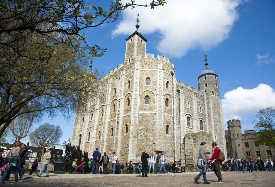 London: Tower of London, Thames Boat & Changing of the Guard - Price and overall value at $113.15