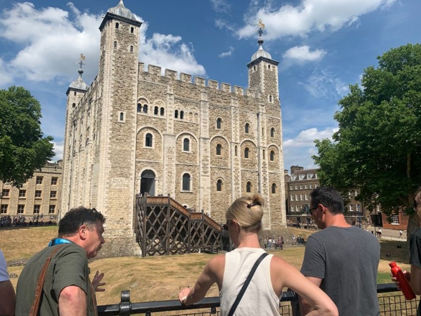 London: Tower of London Tour with Crown Jewels & Beefeaters - What remains after the guided tour