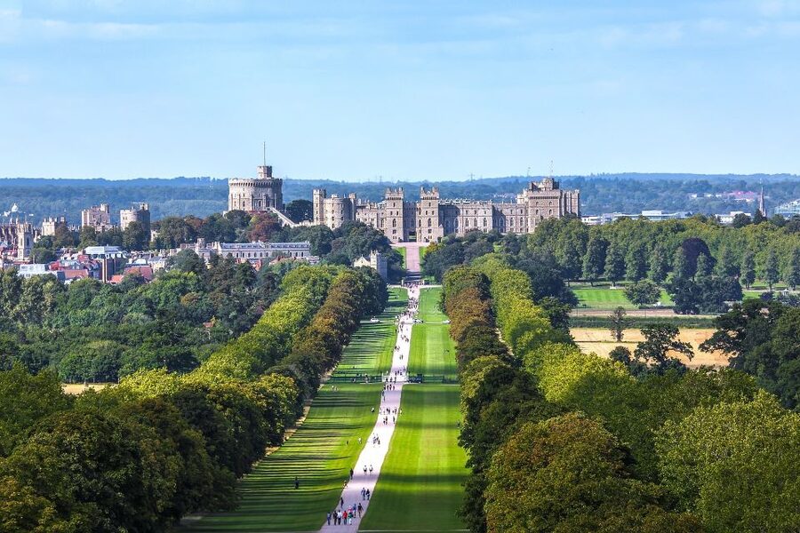 London: Transfer to Southampton with Windsor Castle Visit - Early pickup from London or Heathrow