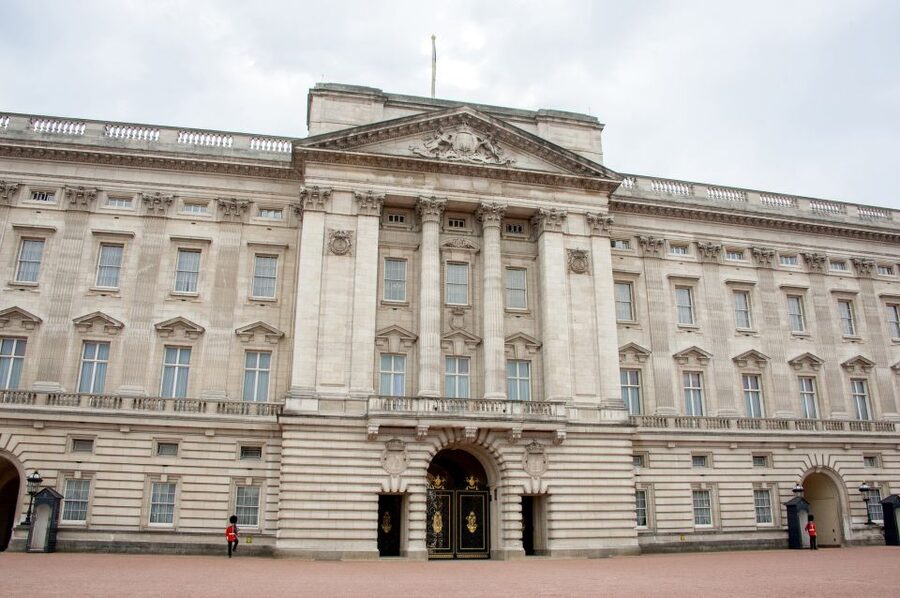 London: Vintage Bus Tour and London Eye Ticket - Price, timing, and who gets the best value