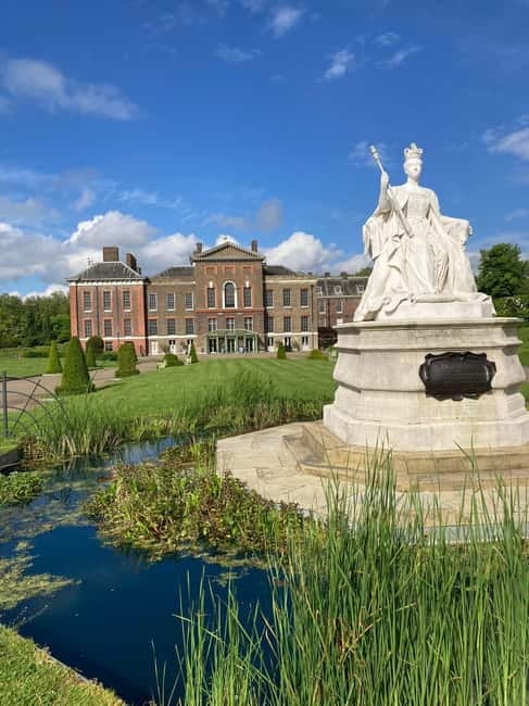 London: VIP Kensington Palace Gardens Tour & Royal High Tea - Inside Kensington Palace and the State Apartments