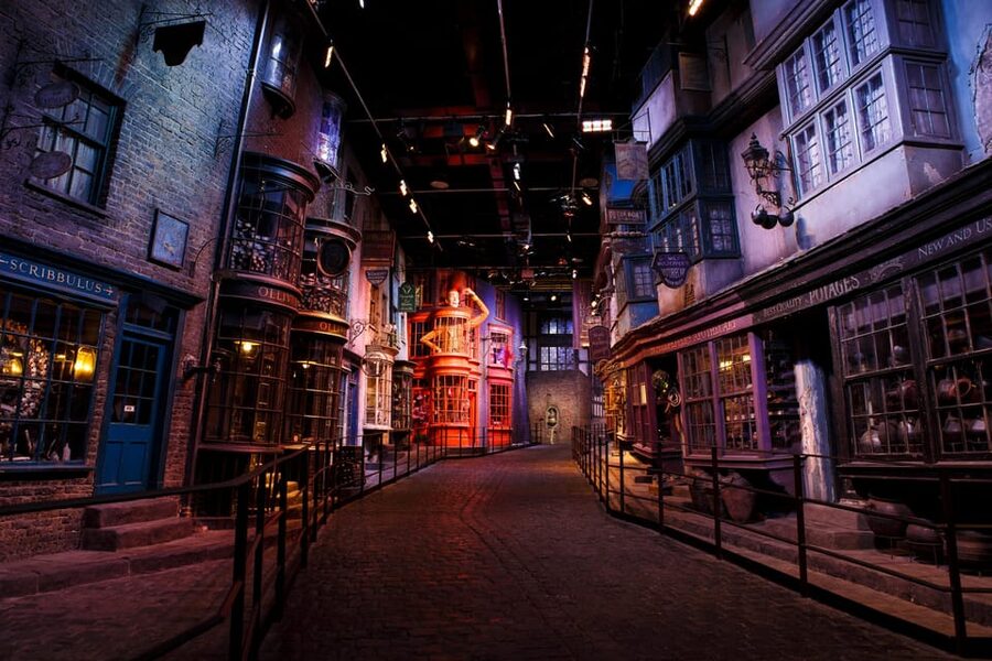 London: Warner Bros. Studio Harry Potter Tour with Transfers - The Great Hall and Hogwarts interiors